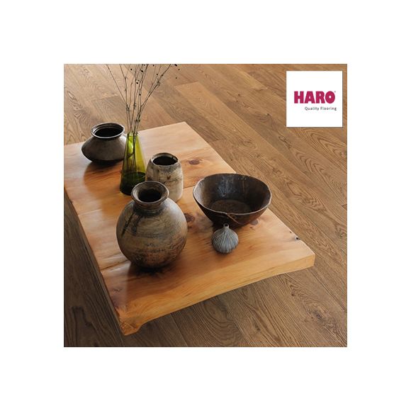 547518 Haro Parquet - Planche large à l'ancienne série 4000 - Chêne fumé markant brossé 4V verni Naturadur