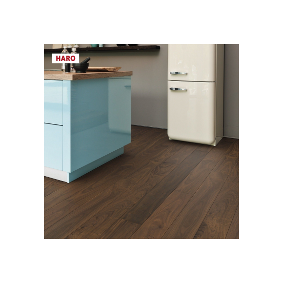 547508 Haro Parquet - Planche large à l'ancienne série 4000 - Noyer Américain Markant 4V verni Naturadur
