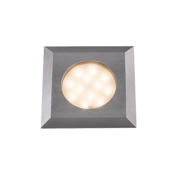 Garden Lights - Carbo 4135601
Spot carré au sol pour l'éclairage des arbres depuis le sol, source lumineuse réglable. Dimensions H x L x P 115 mm x 115 mm x 115 mm