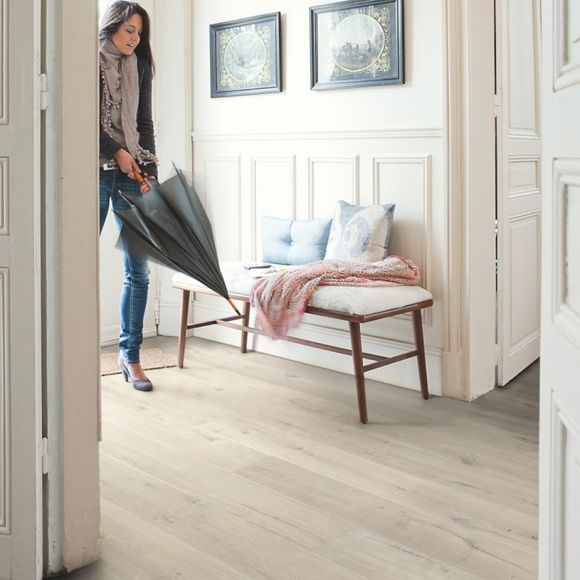 IM1854 Quick step Impressive Chêne tendre clair monolames