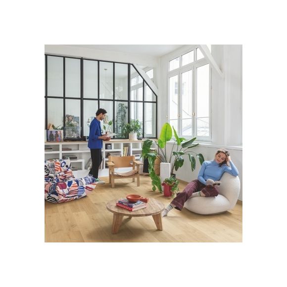 Vinyle Quick Step avec sous-couche intégrée - Bloom - Chêne élégant naturel